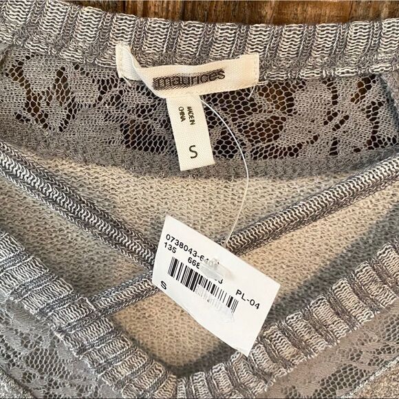 Maurices Sz S NWT Gray Lace Lagenlook Relaxed Fit Cotton Sweater - Picture 6 of 11